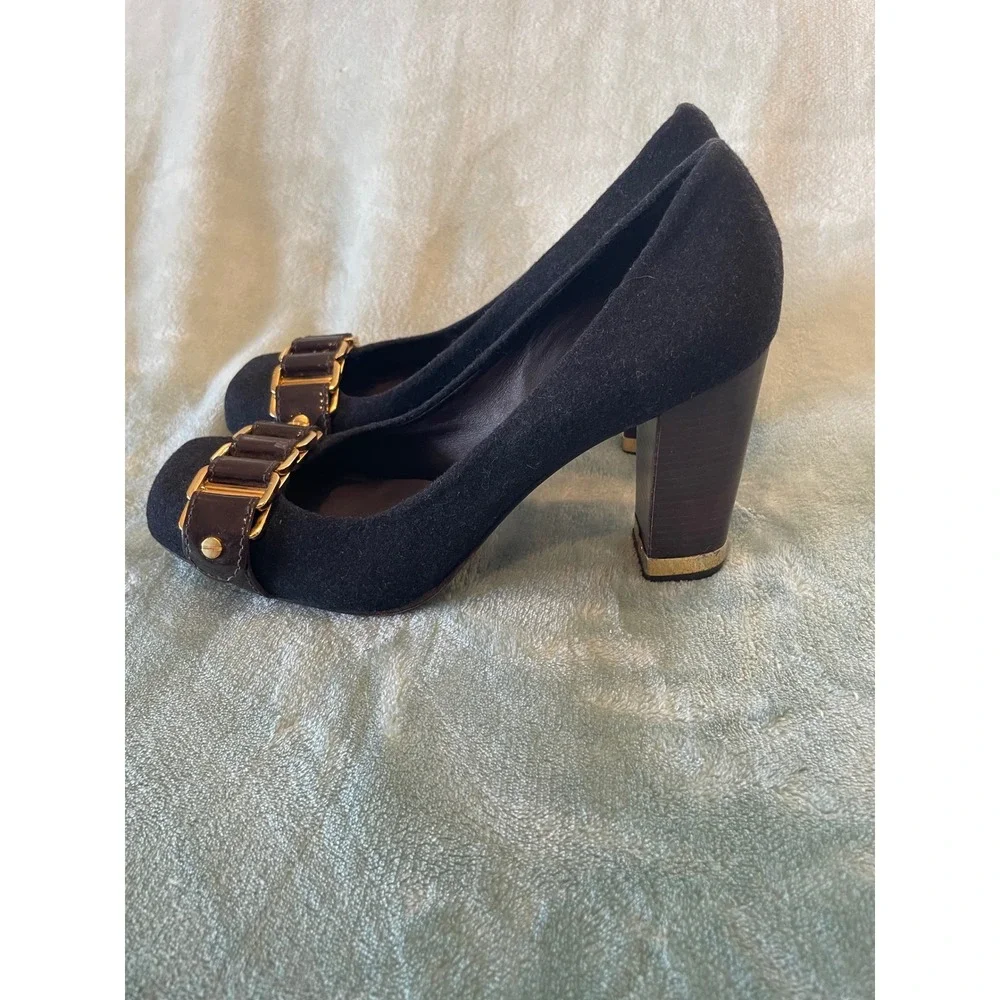 Tory Burch Black Wool Block Heel Pumps Square Toe Gold Chain Buckle Size‎ 9.5 M